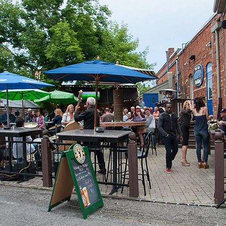 The Harbourfront Inn Saint Catharines Exterior foto